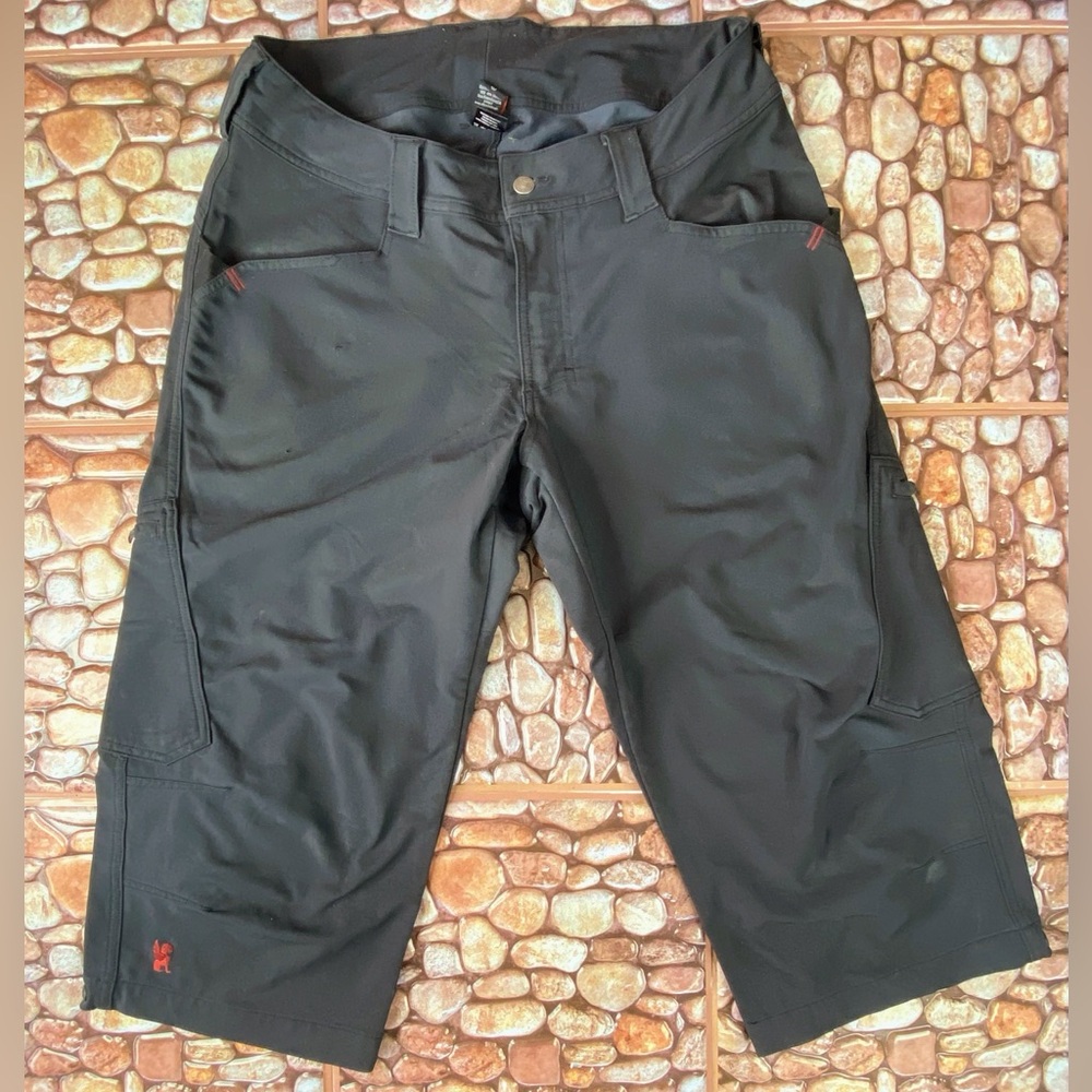 💳SOLD🛍 Chrome Industries Mens Large Mountain Biking Shorts Nylon Stretch Black